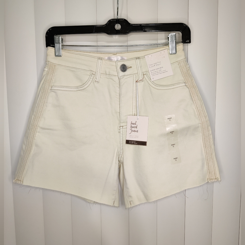 NWT! Lauren Conrad Super High-Rise Cream Shorts.
